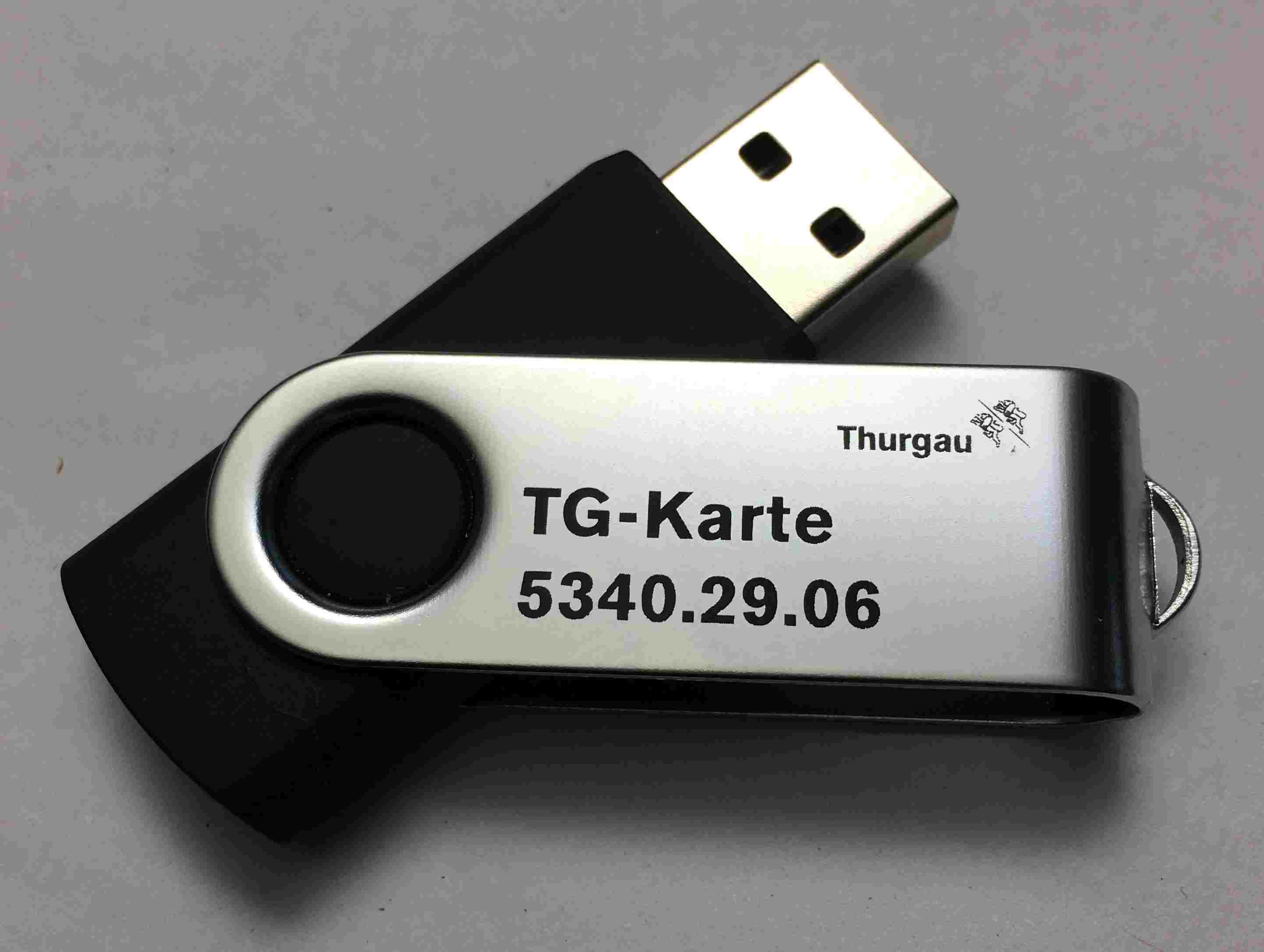 Schulkarte TG digital Stick - 1:100'000 beide Seiten, mit neuen Bezirken